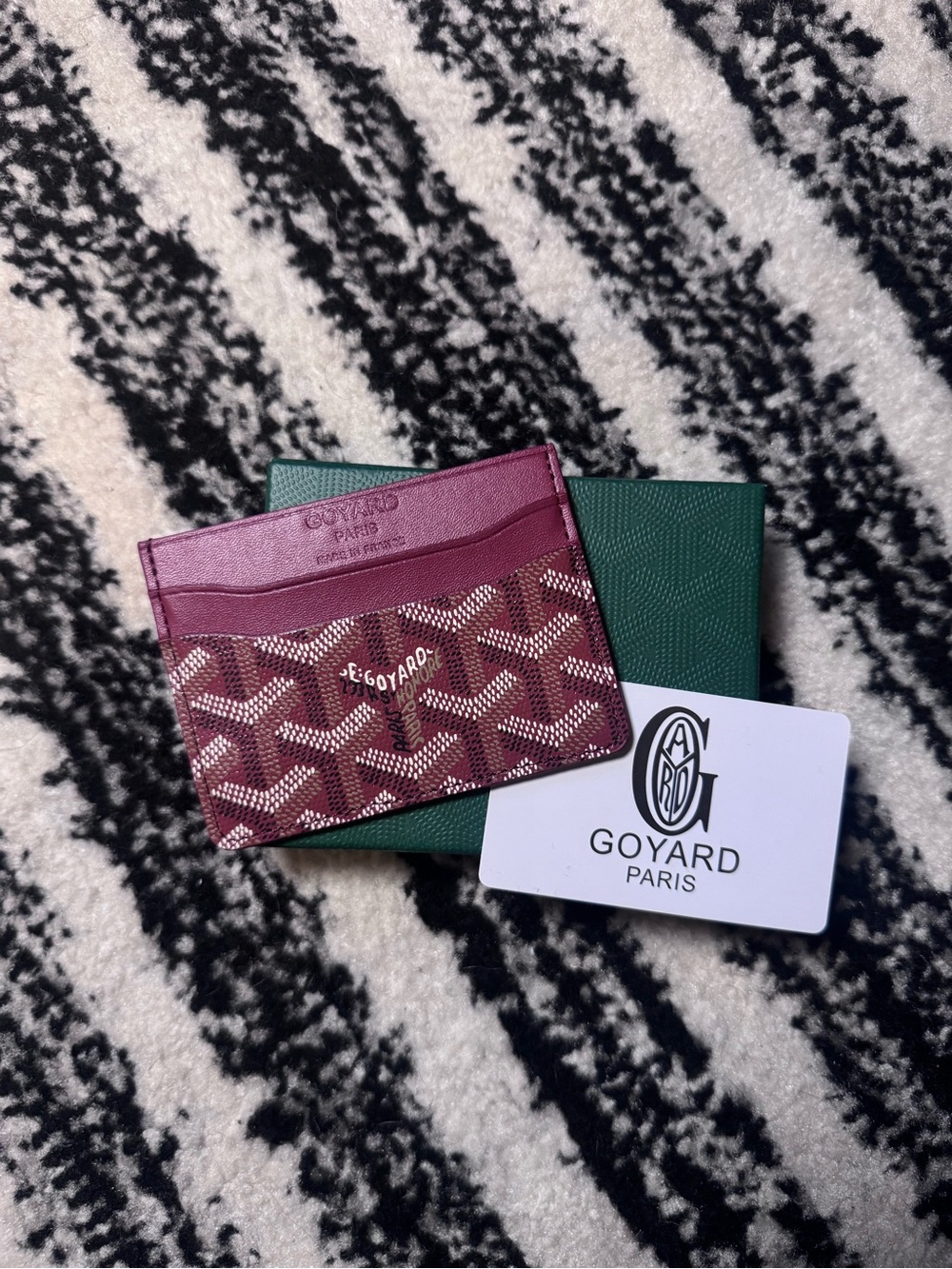 Luxury Red Card Holder